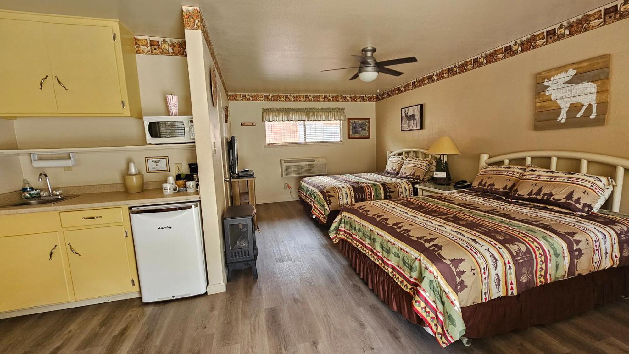 Sequoia Lodge Kernville Bagian luar foto